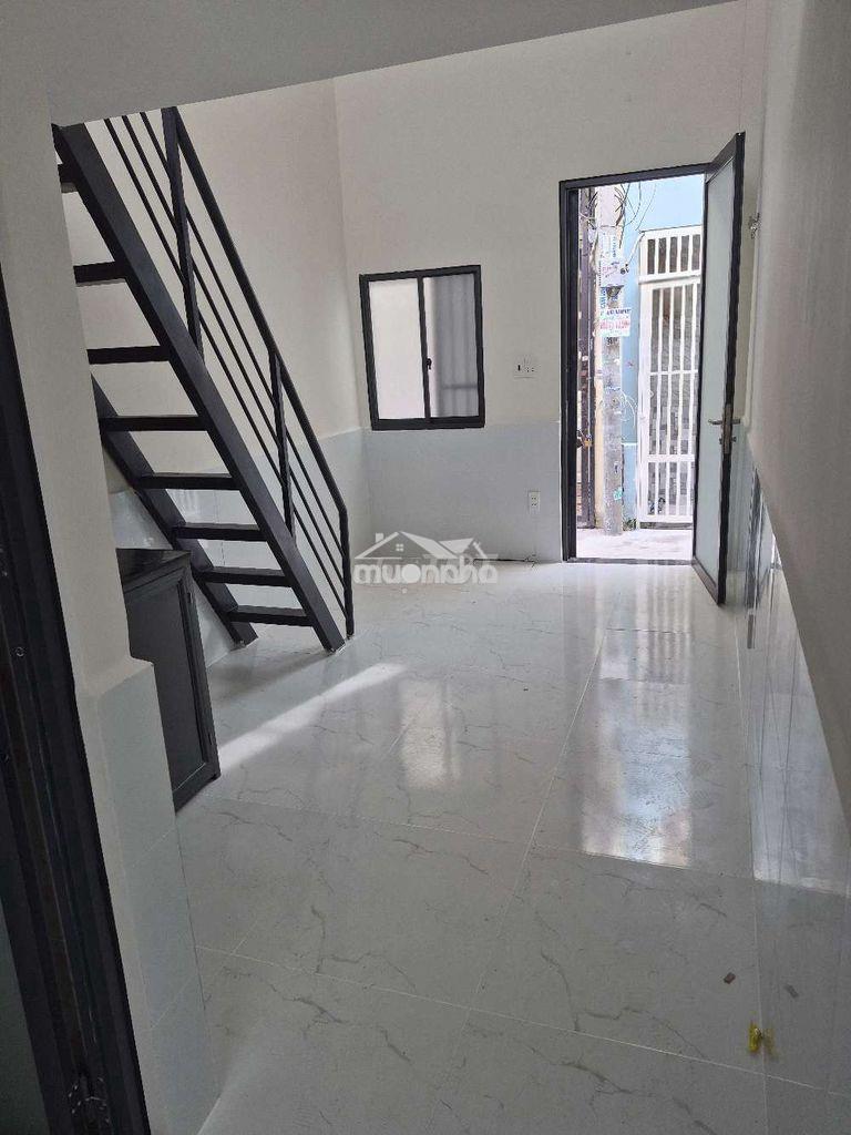 Phòng mới điện nước chính - 2