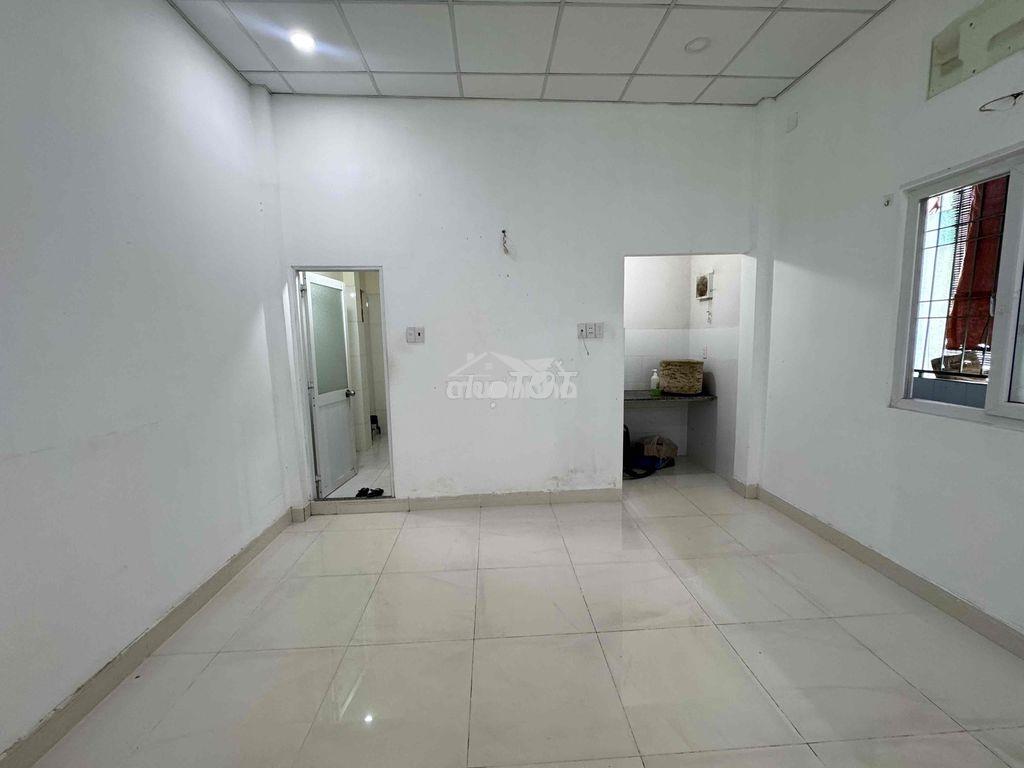Bán nhà 134m, 2 tầng 9pn 9wc, xô viết nghệ tĩnh sát quận 1 chỉ 9,3ty - 3