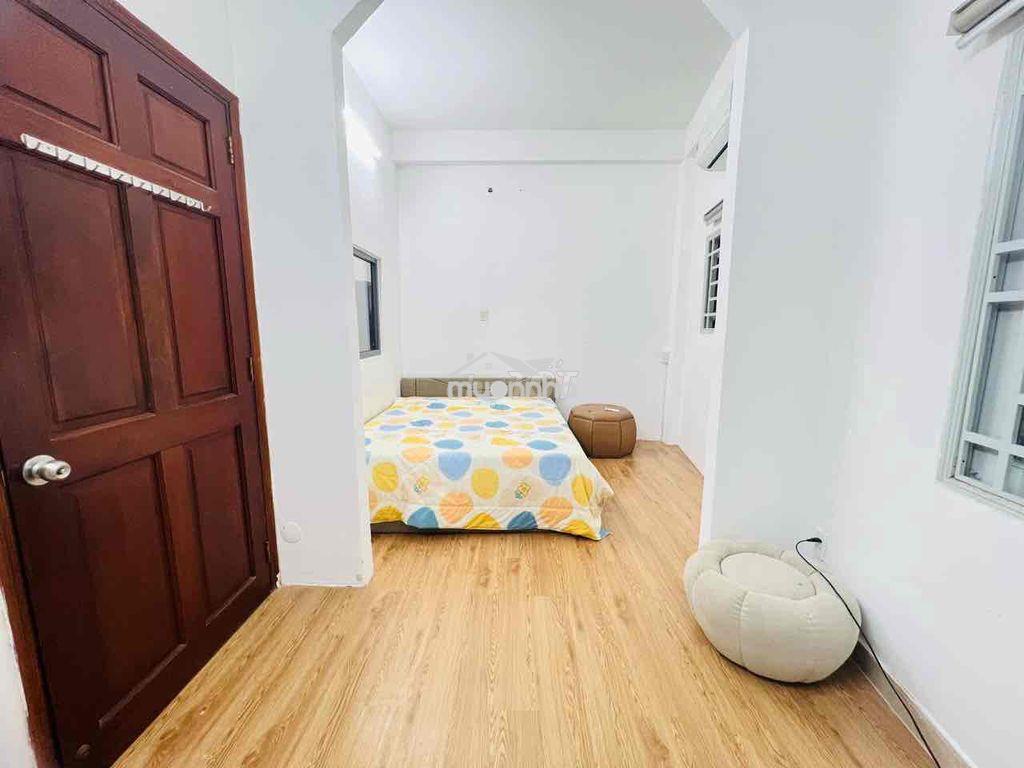 Phòng ngay đh kinh tế ueh- đh y dược- đh bách khoa - 2