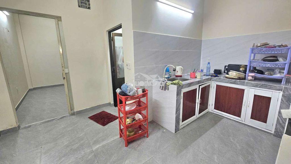 Hẻm xe hơi, 4.6x17, 2 tầng, 2pn 2wc - 4