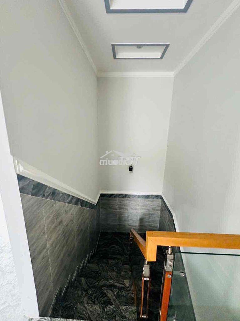 Cho thuê nhà đẹp gia đình 1 trệt 1 lầu phường bửu long - 2