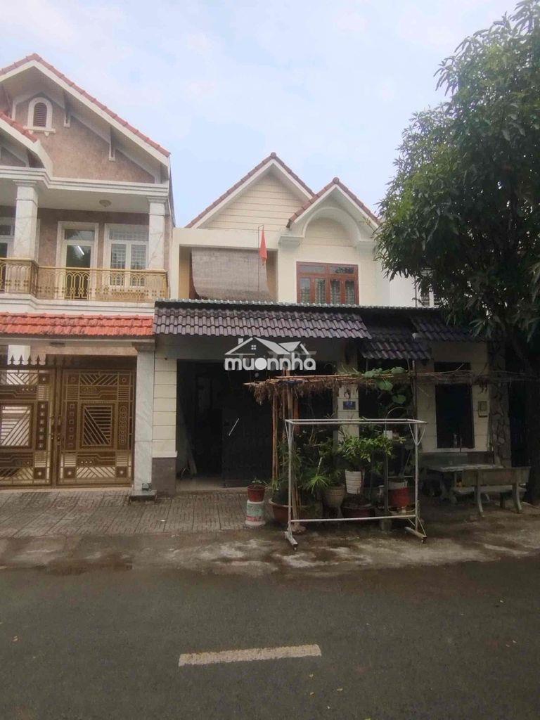 Biệt thự kdc phước thiện sát vincom q9
