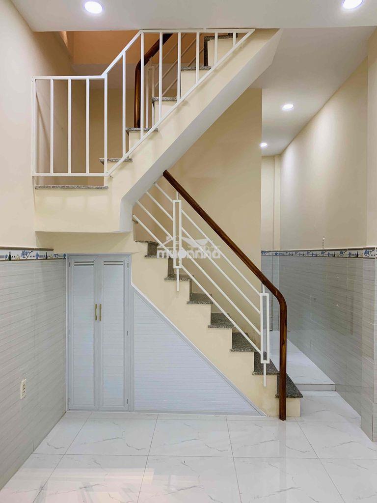 Tôi bán nhà 51 m2, 1 trệt, 1 lầu, sổ hồng, tuyệt đẹp. quận 7 - 2