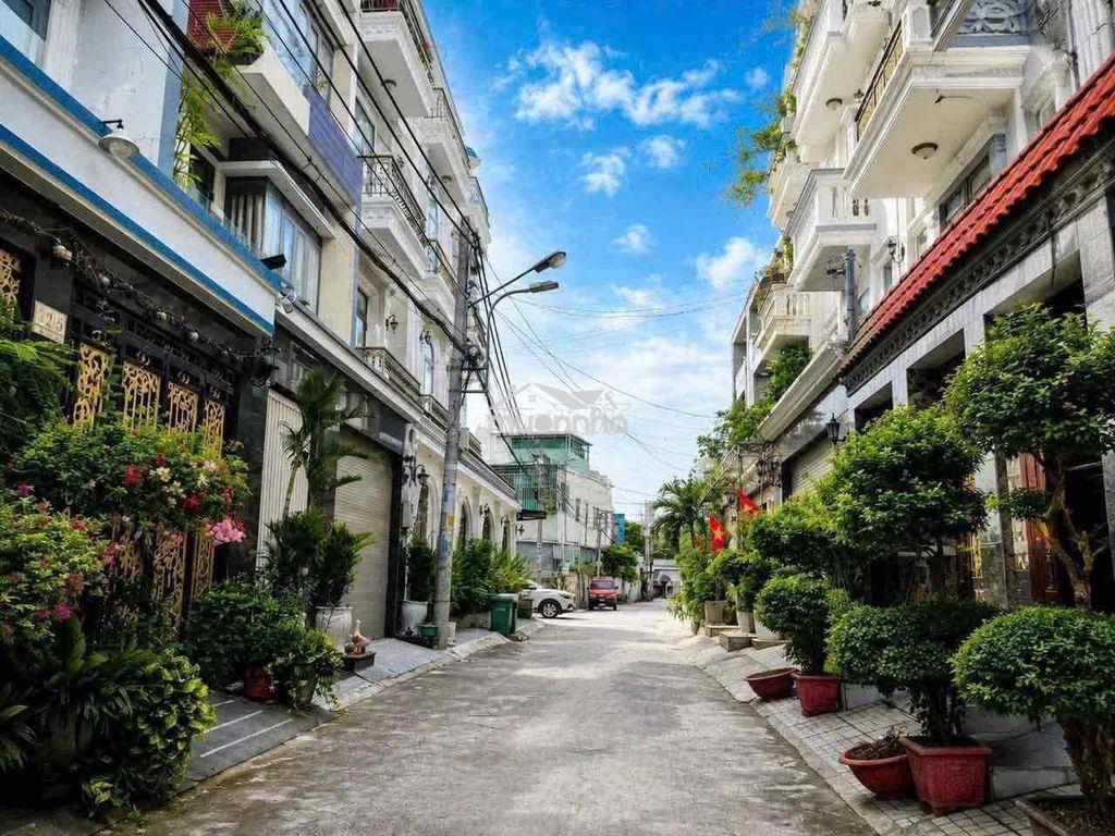 Nguyên căn nhà mới kdc ô mê ly nhà bè sân đậu ô tô - 2