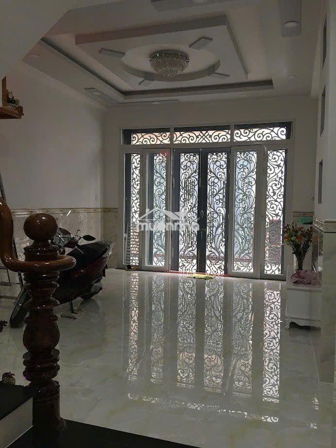 Tìm nhà nguyên căn 4 phòng ngủ khoảng 13 triệu tại quận 8 - 3