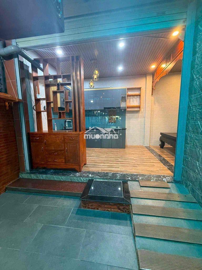 Nhà hiệp thành , căn góc , 2pn. sẵn nội thất