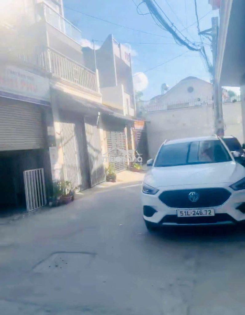 Nguyên căn hẻm 2 xe hơi cho thuê kd tự do tô ngọc vân q12.  - 3