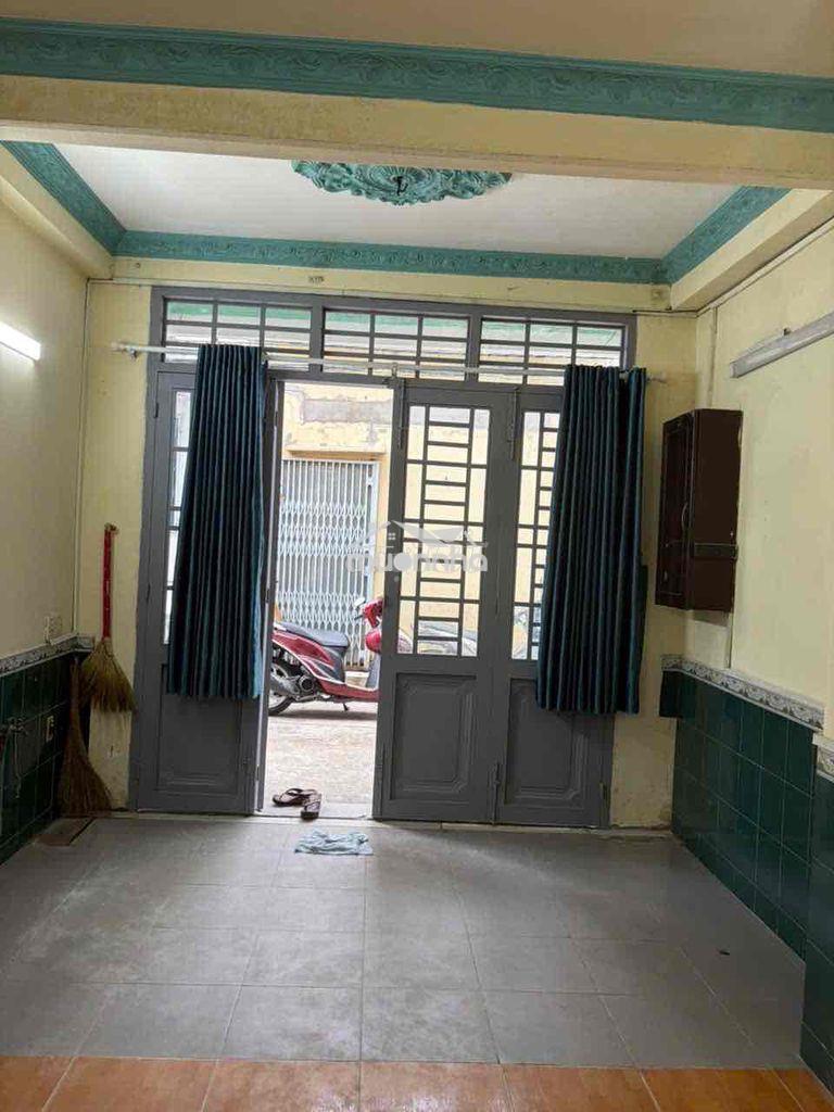 Nhà 2 tầng kiên cố 63m2 4pn hẻm 3 gác hậu giang cho thuê 10tr - 4