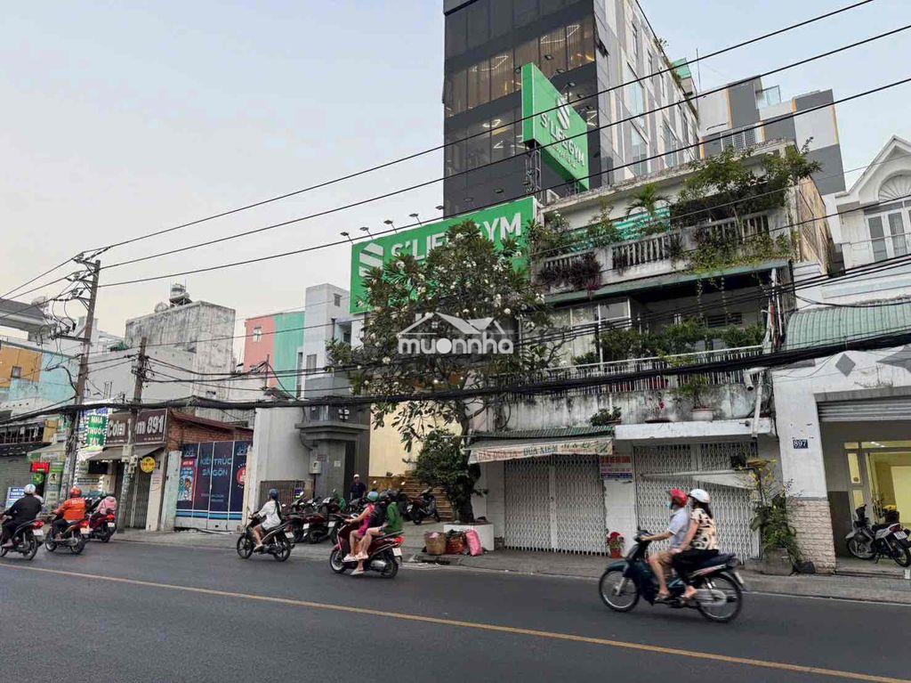Mặt tiền hậu giang vị trí đẹp - 2