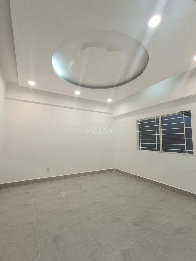 Cần bán căn hộ chung cư h3 đ/c 384 hoàng diệu - 2