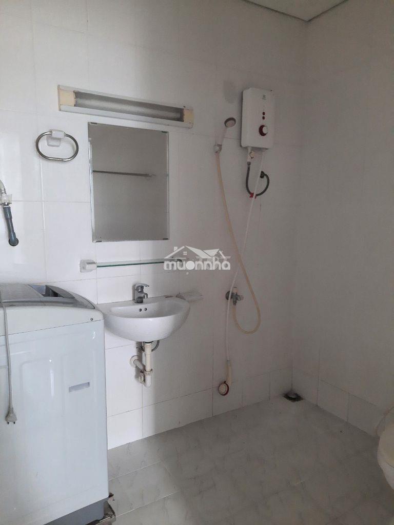 Cho thuê căn hộ hoa sen 2pn - 2wc, nhà trống, giá thuê 10tr8/tháng - Ảnh 3