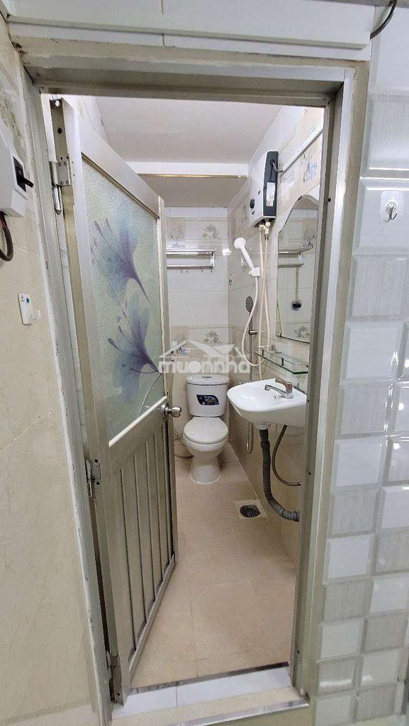 Phòng lầu 1 sạch đẹp - 4