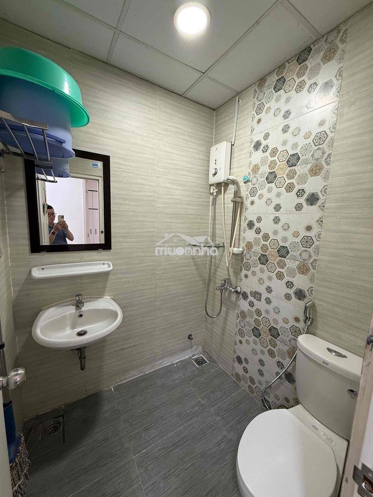 Topaz city standard room cho nam - 2