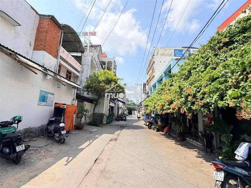 Sót lại căn nhà 4 tầng ngang 5m đường hoàng diệu 2 thu nhập 20tr/tháng