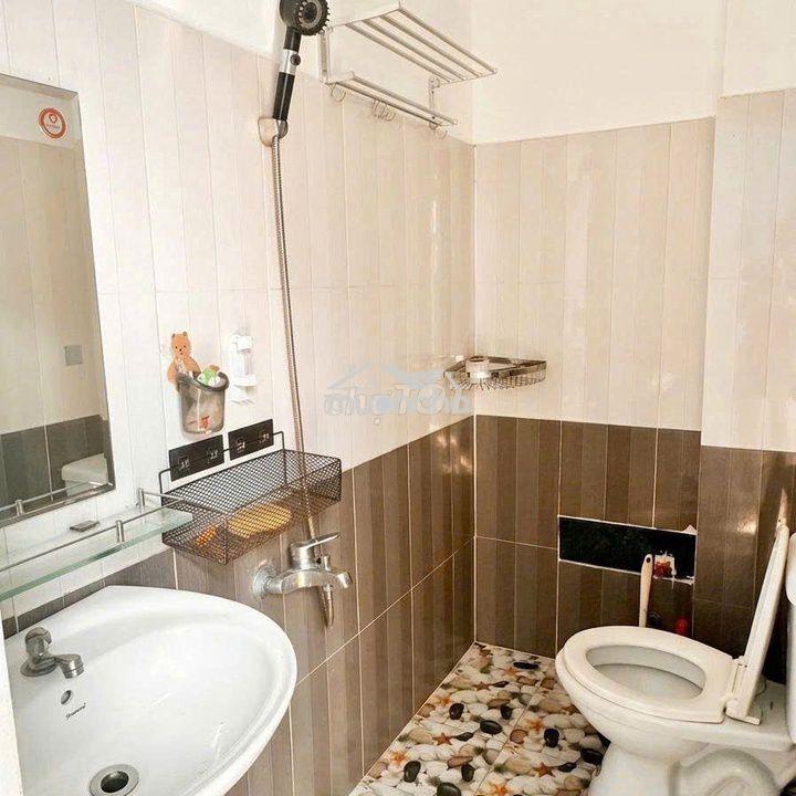 Cho thuê nhà phố hẻm xe hơi htp nhà bè 4pn giá 9 triệu - 2