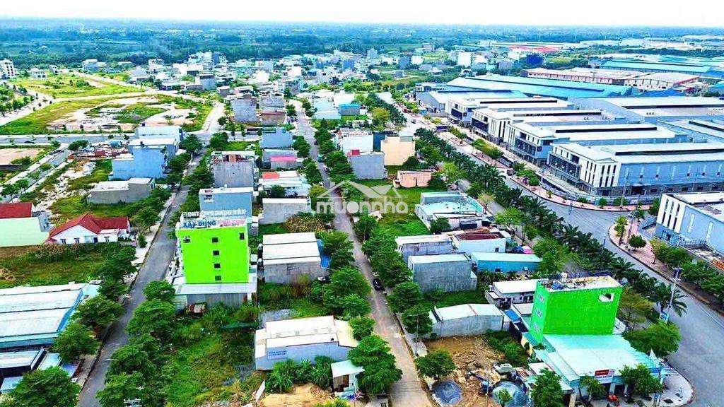 Cắt lỗ 200 triệu bán nhanh trong tháng - 2