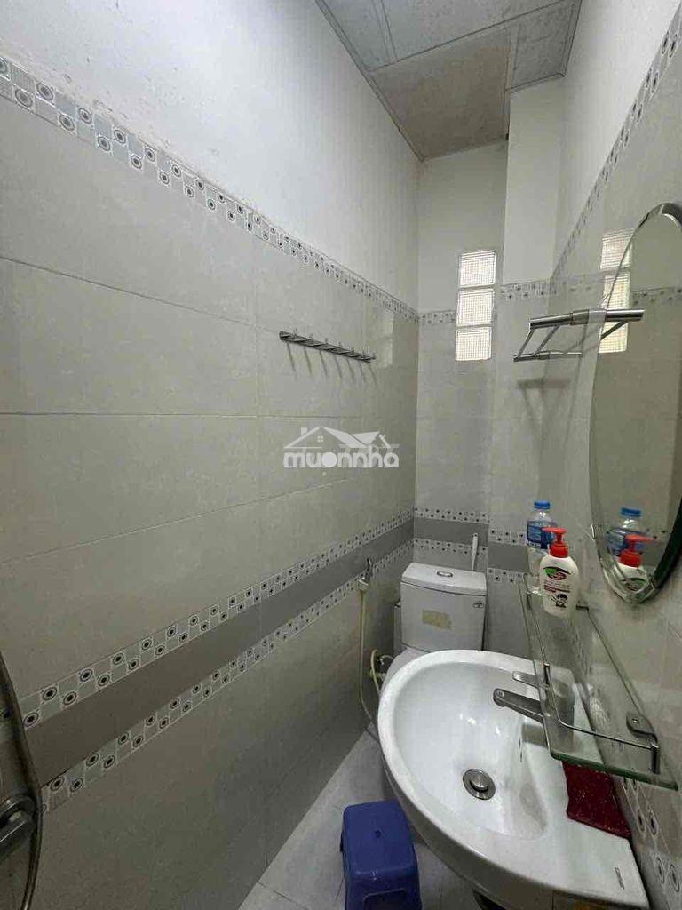 Phòng trọ cho nữ q3 cách mạng tháng 8