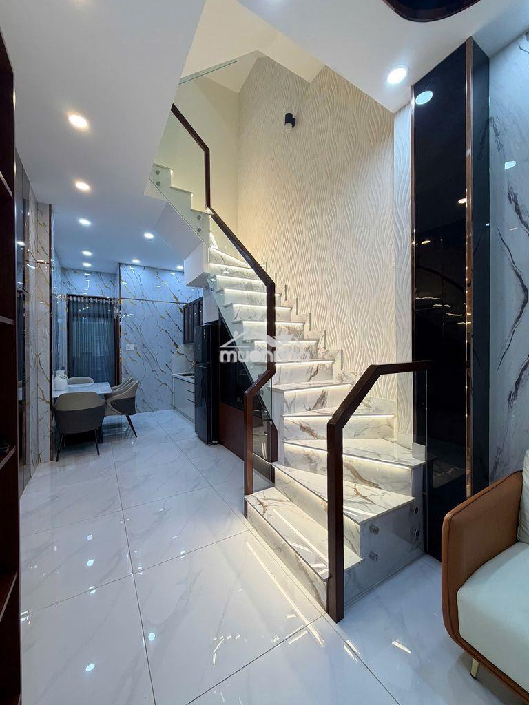 Nhà đẹp tặng hết nội thất sịn sò hẻm 136 hậu giang - Ảnh 3