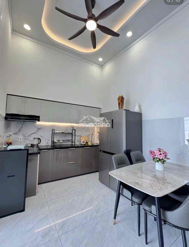 Chủ ngộp, giảm 200 triệu, bán nhanh căn cấp 4 mới xây, có 3 phòng ngủ - 3
