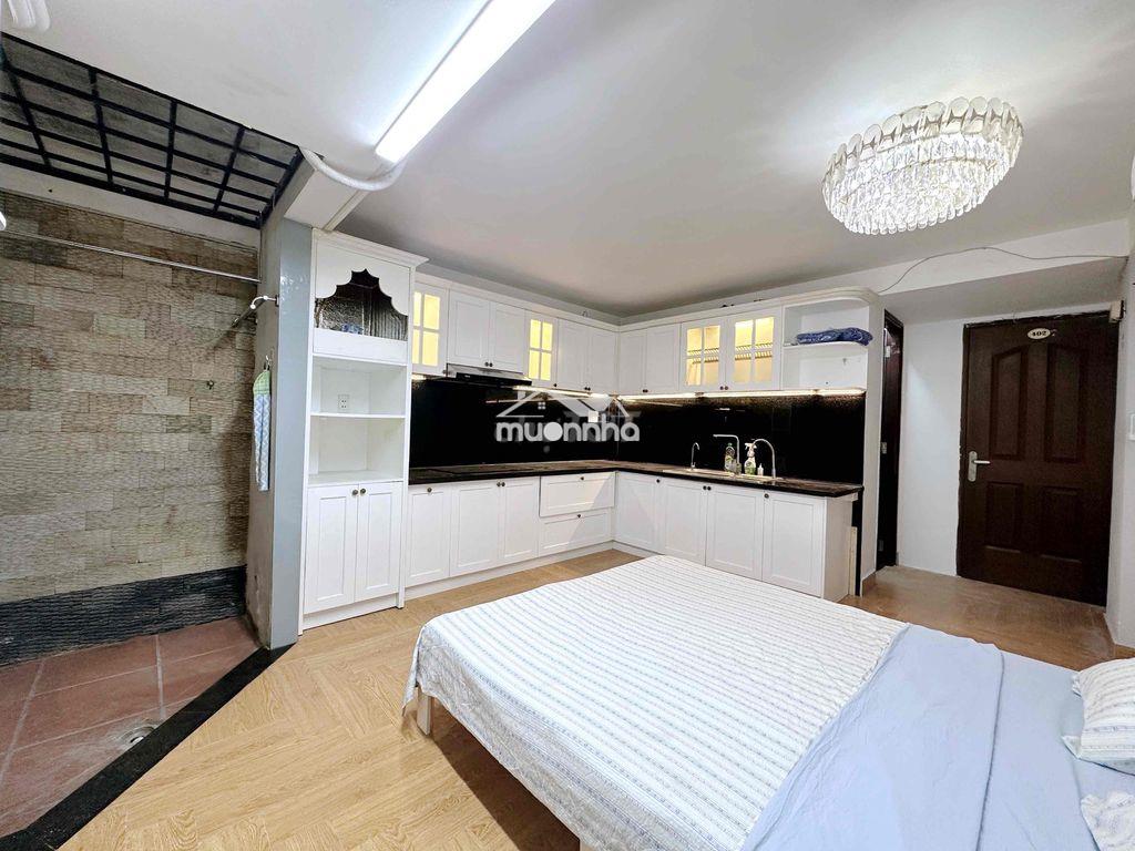 Phòng full nội thất | hoà hảo q10 | gần đh kinh tế | đi bộ 200m - 3