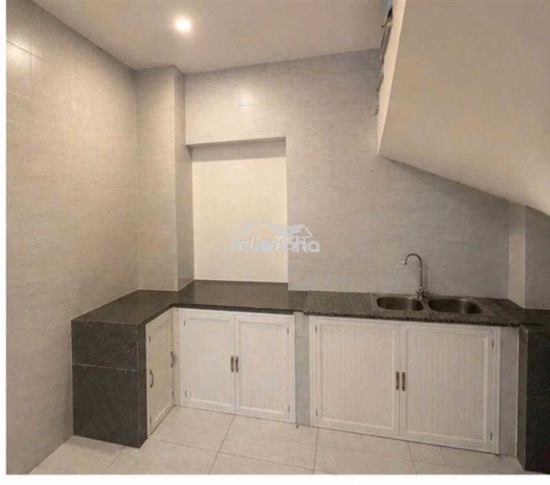 Cho thuê nhà phố 3 tầng , mt hẻm xe hơi - p. phú thuận - quận 7 .