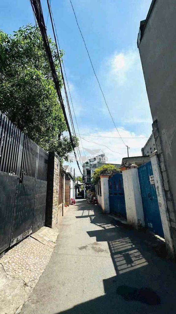 Nhà 61m2 hẻm 1/ tô ngọc vân, gần chợ tam hà phạm văn đồng hẻm oto - 2