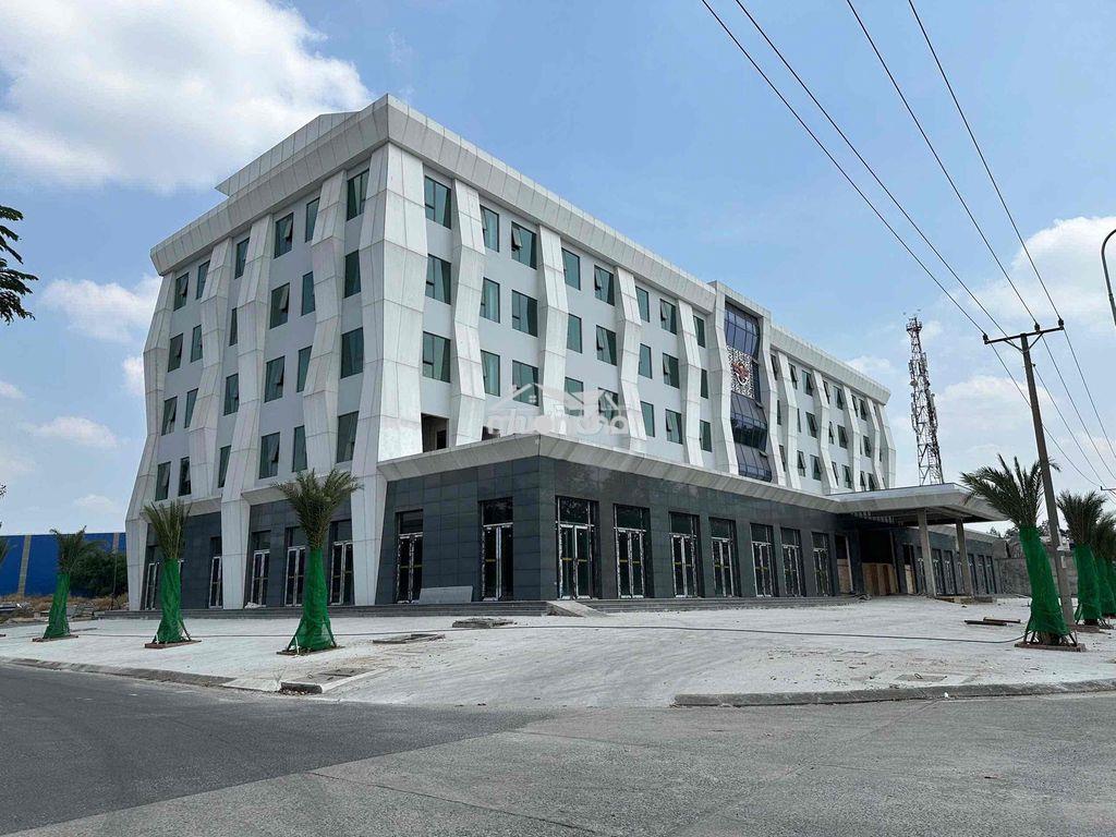 🏢 Cho thuê mặt bằng kinh doanh – diện tích 1.100m² - 3