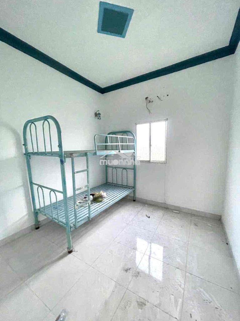 Cho thuê nhà nguyên căn 2 lầu 4pn 3pn  đường tx52 giá 5,5 triệu - 3