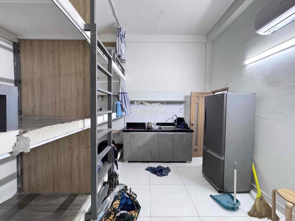 Phòng trọ sinh vien_ 6 giường 20m2 6ng2xe giờ tự do ngay ngã 7 ltt q10 - 2