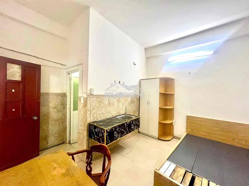 Cho thuê studio, đủ nội thất, có máy lạnh, công viên phú lâm