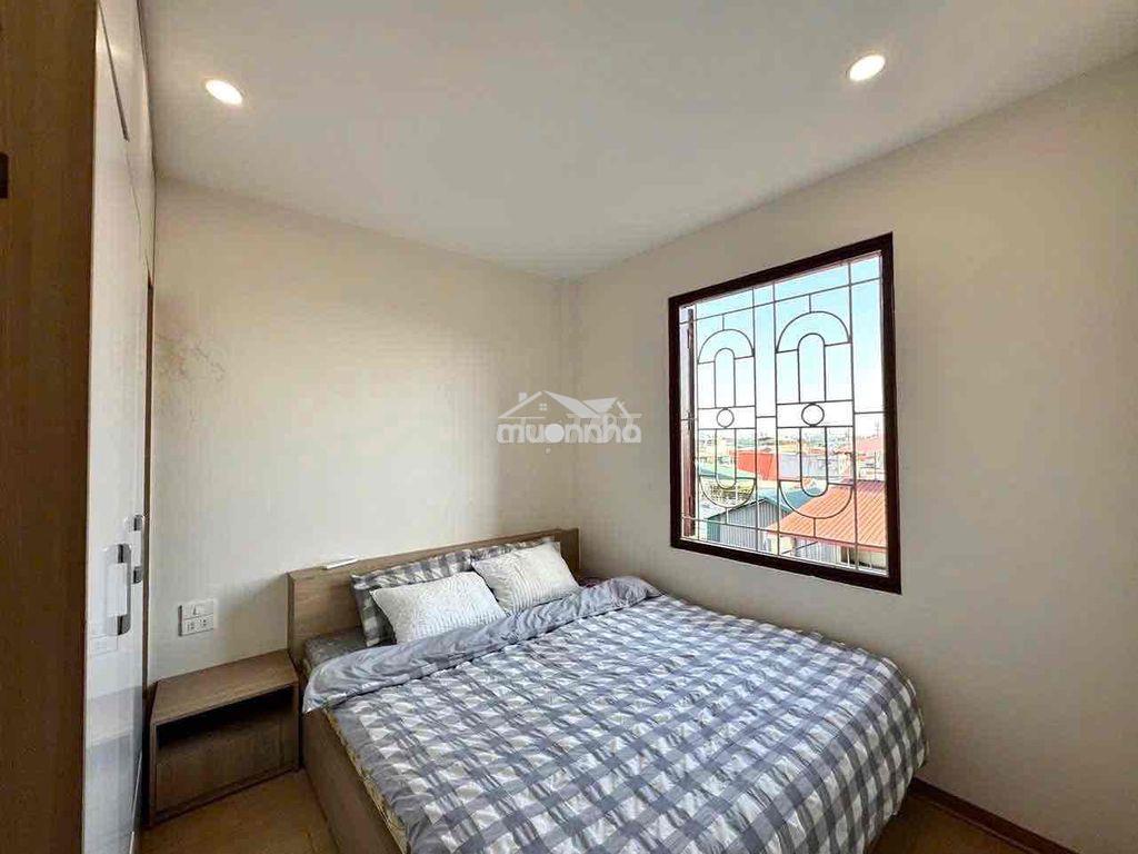 Căn hộ 1 phòng ngủ 40m2 full nội thất cao cấp - ngay sân bay - 4