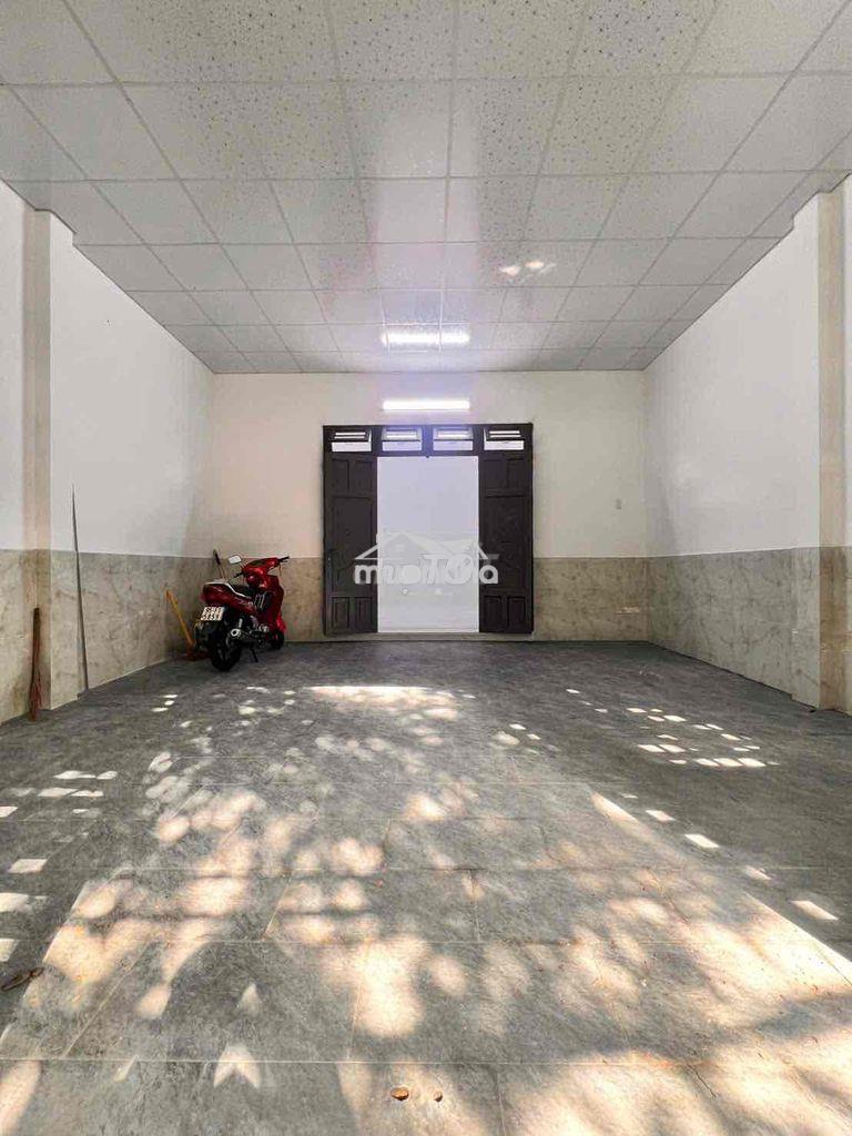 Chính chủ bán nhà 130m2, nhà bè, 6 x 22, cấp 4, 3pn, nhà mới hẻm thông - 3