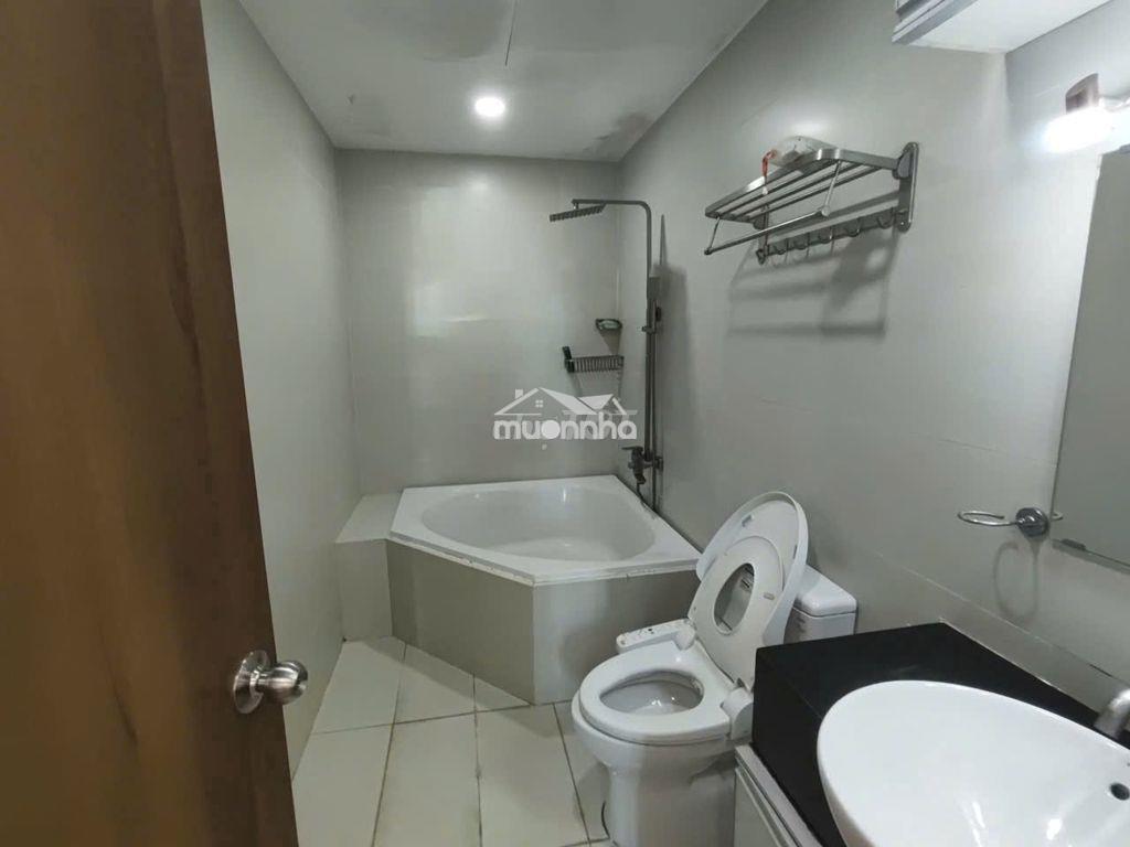 Cần bán căn hộ grand riverside, 283 bến vân đồn, phường 2 - 4