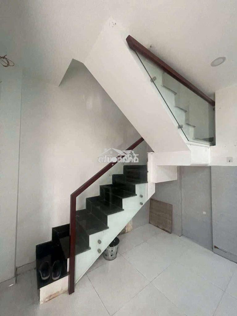 Bán nhà trần phú q5 ( hẻm xe hơi đậu trước nhà) - 4
