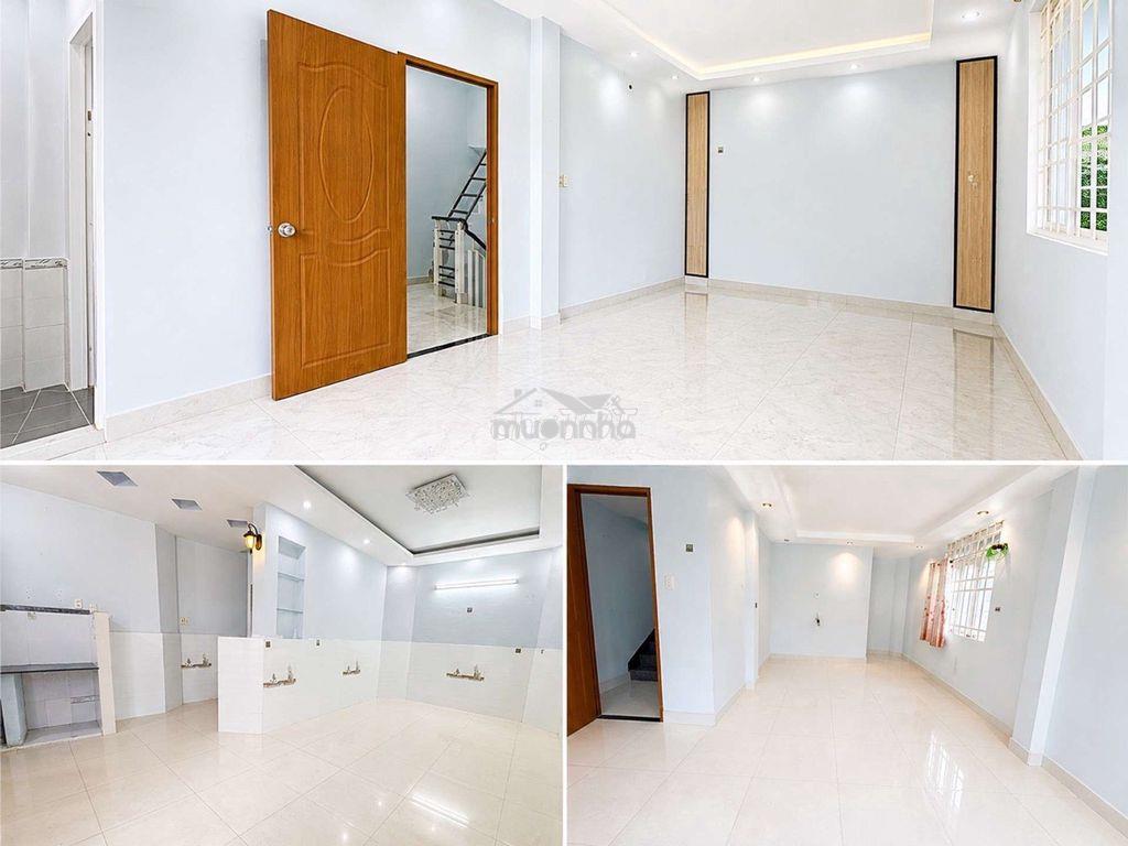 Nhà mới sát emart pvt - hẻm 1/ xe hơi đậu cửa- 3 tầng ngang 4m 42m2 - 3