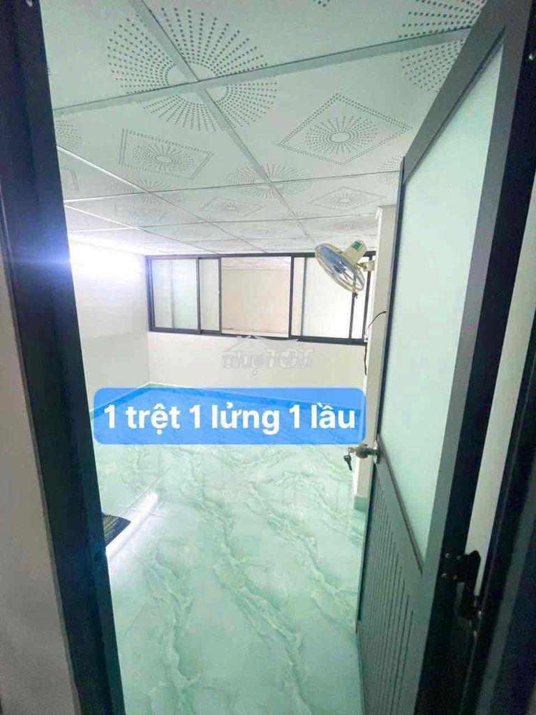 Cho thuê nhà nguyên căn ngay cầu kiệu q3 chỉ 9 tr - 4