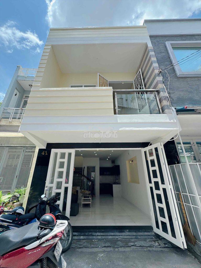 Nhà hxh p.tân quy đường số 10 - 4 x 8m - gần nguyễn thị thập quận 7