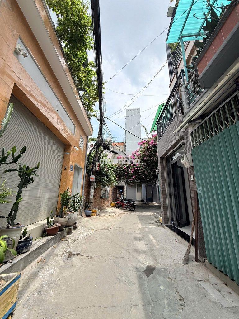 Chính chủ bán gấp nhà mới xây hxh quang trung p10 - 3pn cách mt 20m - 3