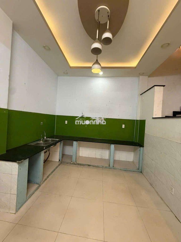 Cho thuê nhà nguyên căn 1 trệt 2 lầu, dt 4×18 có 3pn,4wc. hẻm xe hơi - 2