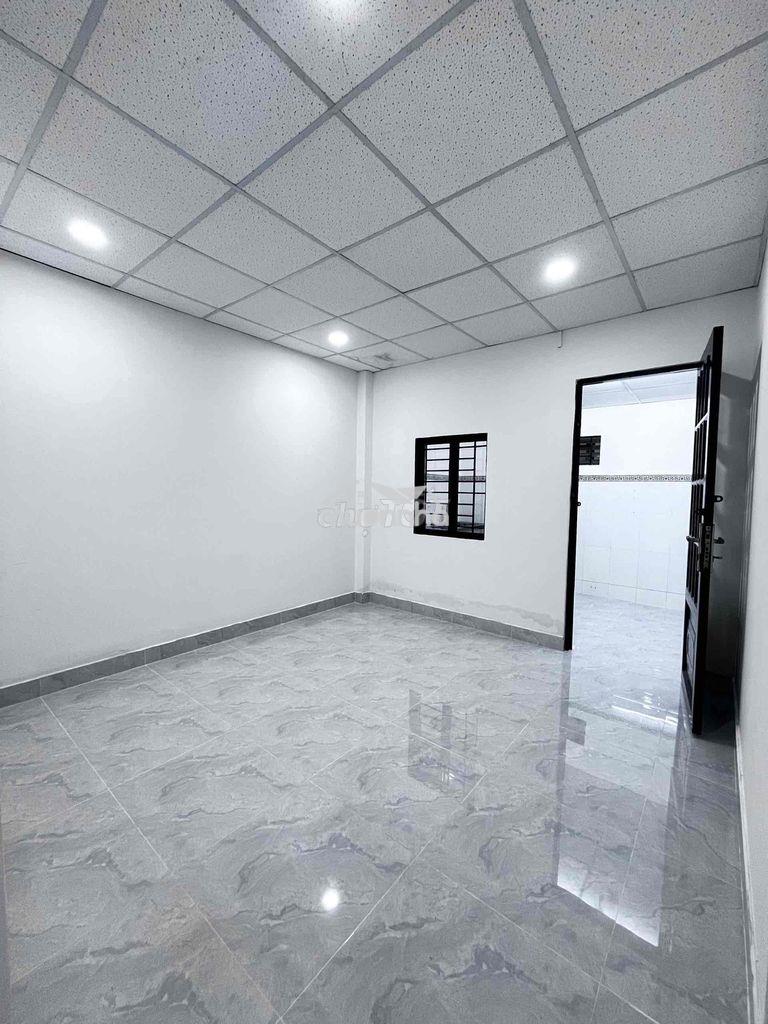 Cho thuê nhà đường 30 phường linh đông 3pn , 3wc, sân rộng 100m2 - 4