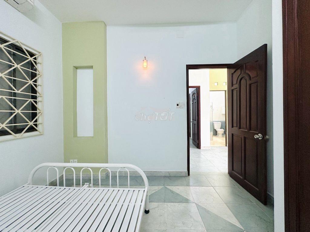 Cho thuê biệt thự lê quang định 5pn dt 7x10m 2 lầu 18 tr - 4