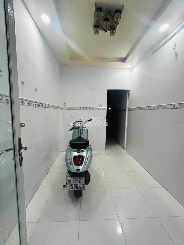 Cho thuê nguyên căn 1 trệt 1 lầu huỳnh tấn phát hẽm xe hơi