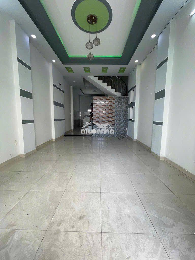 Cho thuê nhà đường tân hương: 4,5 x 18 m đúc 3,5 lầu 4 pn, 4 wc - 3