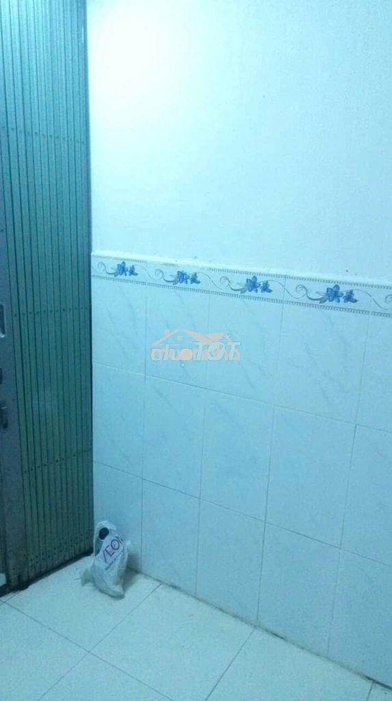 Cho thuê nhà hẽm xe hơi,bà hom quận 6gần vòng xoay phú lâm,có ban công - 3