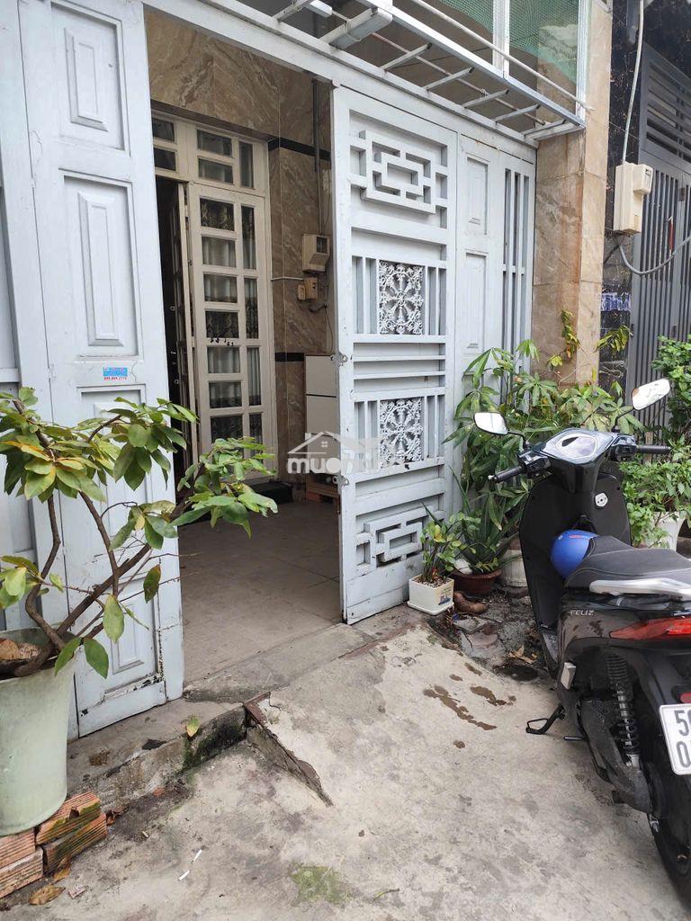 Cho thuê nhà nguyên căn ở đường phạm hùng,