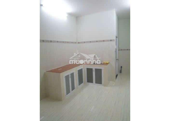 Cho thuê nhà nguyên căn hẻm đường vĩnh khánh, quận 4 - 2