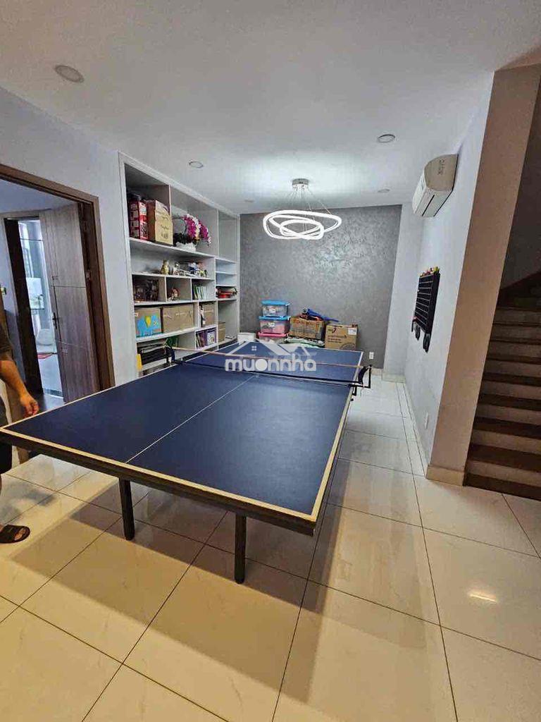 Mặt tiền huy cận, kdc gia hoà, p. phước long, dt: 175m2/31.5 tỷ - 3