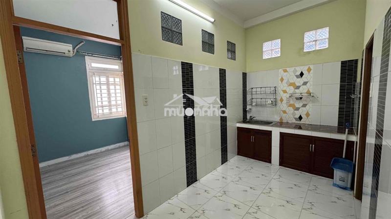 Cho thuê phòng có ban công , bếp và nhà vệ sinh riêng