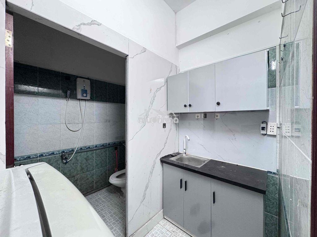 Siêu ngon!! 2pn 40m2 full nt balcon 4ng3xe_100m đh bách khoa quận 10 - 4