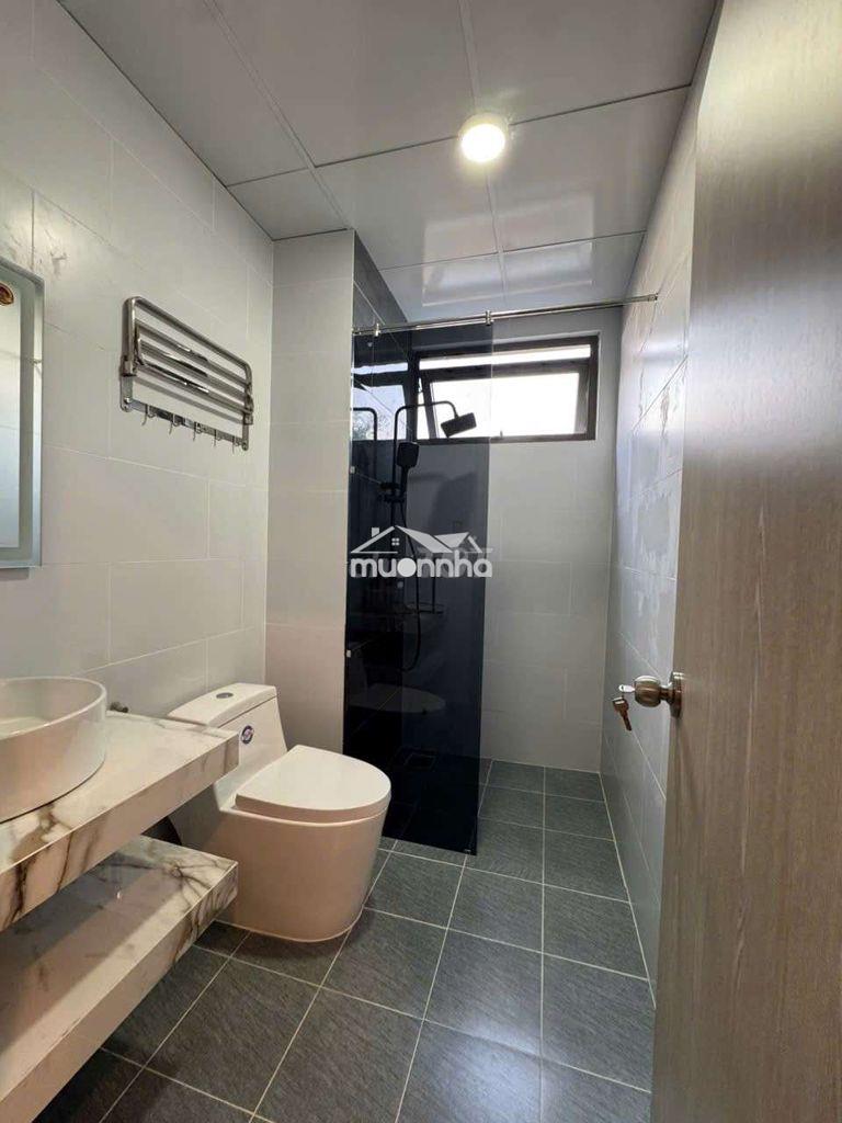 Cho thuê nhà phố 3 tầng full nội thất cách chợ 3 phút  - 2